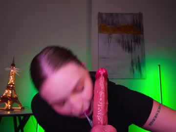 girl
        viollasinzz cam image #6680971