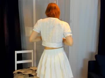 girl
        leahjune cam image #1118768