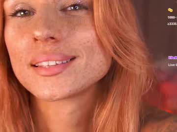 girl
        artease cam image #6856540