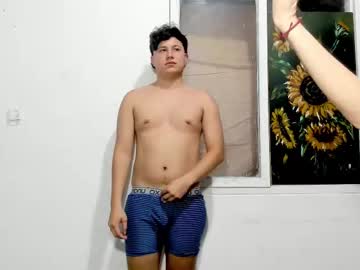 couple Cam Girls Get Busy With Their Dildos With No Shame with little_rapunsel_