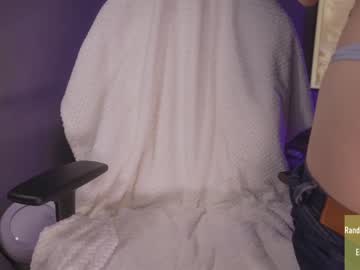 girl
        alice_kosmos cam image #278976