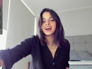 girl
        yourfreakygirl cam image #4276327