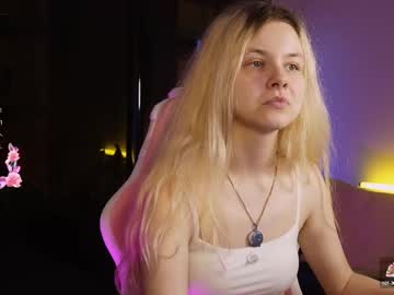 girl
        agnesscarterr cam image #6625296
