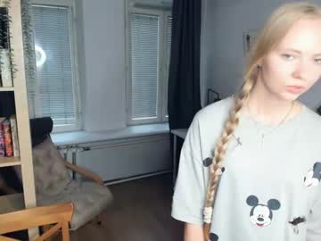 girl Cam Girls Get Busy With Their Dildos With No Shame with rave_the_love