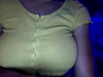 girl
        starpole cam image #1630761