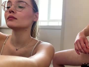 couple
        sexstar_l1fstyl3 cam image #6717174