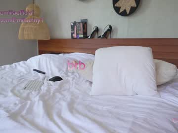 girl
        emilia98xxx cam image #2226061