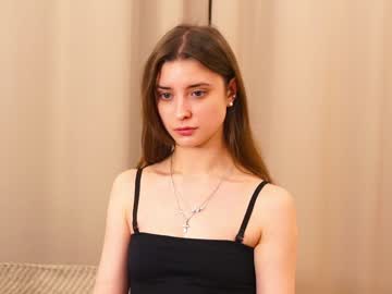 girl
        felicebattersby cam image #5433917