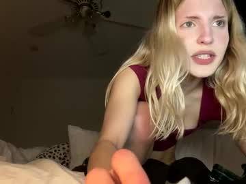 girl Cam Girls Get Busy With Their Dildos With No Shame with h_aileysparks