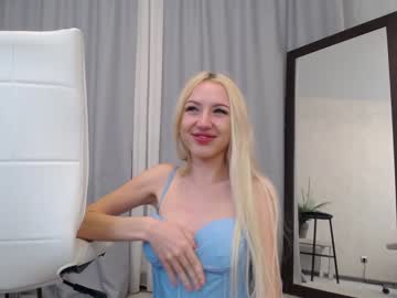 girl
        poli_lind cam image #1253989