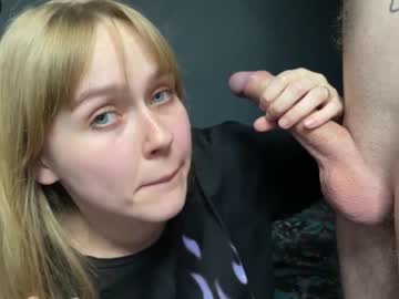 couple
        babyytonight cam image #2133699