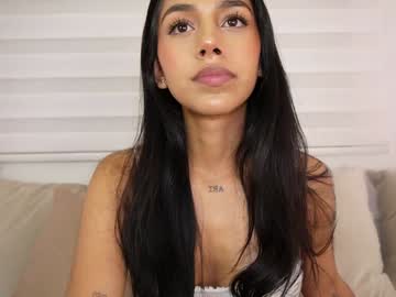 girl
        ariadna5 cam image #5983835