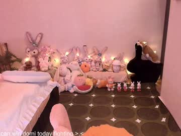 girl
        hola_yosoysisi cam image #6746347