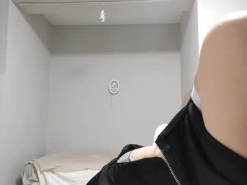 girl
        odelynacrook cam image #6641661