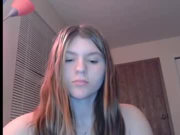 couple
        elliewilliamsgf cam image #3519034