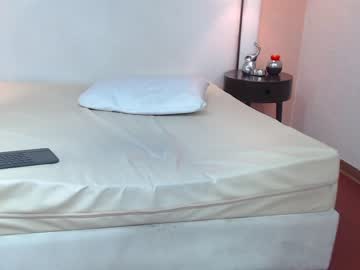 couple
        clara_n_liam cam image #3309429