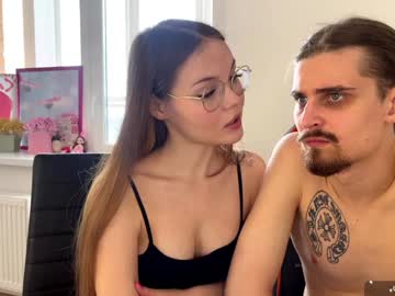 couple
        sexstar_l1fstyl3 cam image #5108600