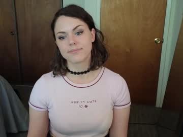 girl
        charlotte1996 cam image #6664753