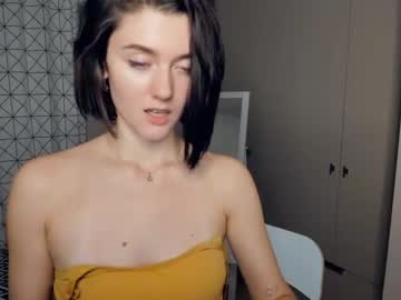 girl
        mias_energy cam image #3063955