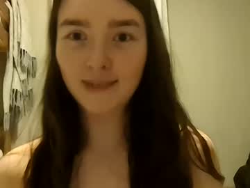 girl
        soursou cam image #6601415