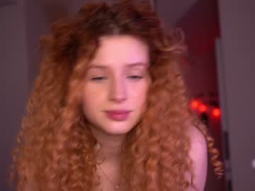girl
        toxl cam image #2919905