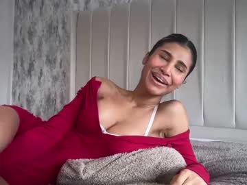 girl
        aniishaa cam image #6610644