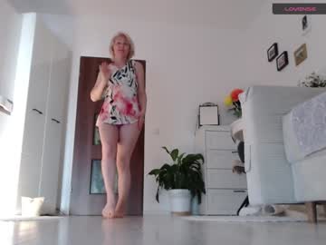 girl
        jasmin18v cam image #6345862