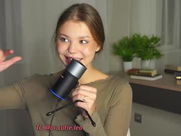 girl Cam Girls Get Busy With Their Dildos With No Shame with sins_of_teams