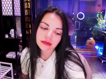 girl
        alma_pearl cam image #4353398