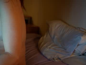 girl
        ellaa91 cam image #341633
