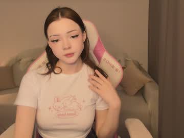 girl
        marshmeowlow cam image #5712488