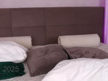 girl
        eva_ra cam image #5854461