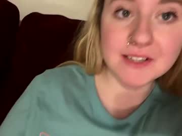 girl
        vanillapuddingpie cam image #5193328