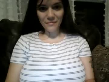 girl
        moonghosts cam image #2168835