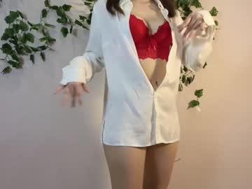 girl
        teresabriggs cam image #2455986