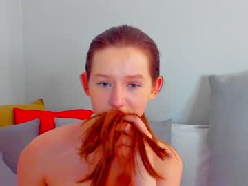 girl
        toxl cam image #1119223