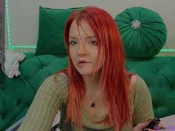 girl
        ginger_pie cam image #5128019
