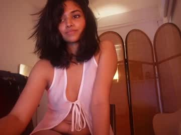 girl
        mariyya cam image #6779924
