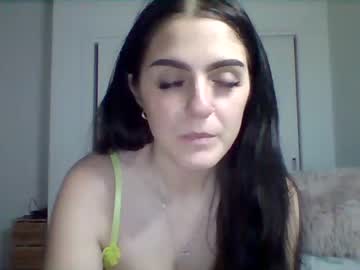girl
        ariachasee cam image #936814