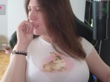 girl
        alexa_dream cam image #6721760