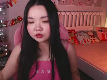 girl
        suzy_baee cam image #5677436