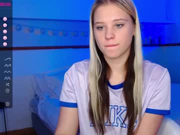 girl
        cutie__cut1e cam image #1223809