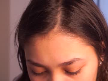 girl
        jeanfrancoa cam image #3720543