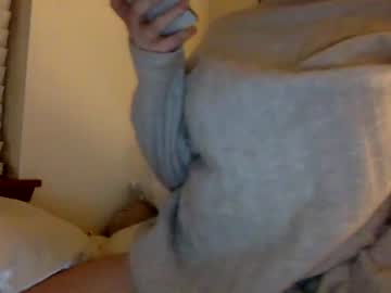 girl
        nicoleaddams99 cam image #552421