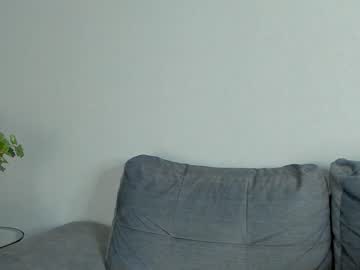 girl
        aliisonfox cam image #853008