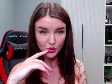 girl
        marti_lovely cam image #4818015