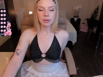girl
        heilyjia cam image #4820976
