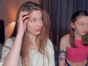 couple Cam Girls Get Busy With Their Dildos With No Shame with _hollydolly_
