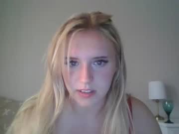 girl
        dumb_blonde69 cam image #1930422