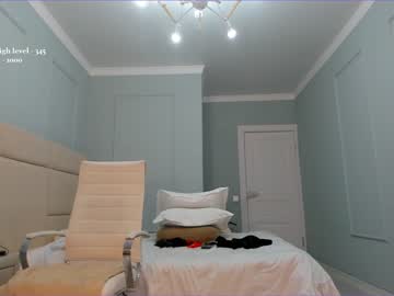 girl
        emma_clarc cam image #2083350